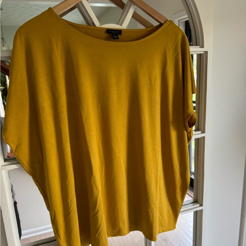 Ann Taylor Yellow Dolman Sleeve Blouse